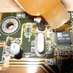 របៀបផ្សារដែកឱ្យបានត្រឹមត្រូវ អ្វីដែលអាចត្រូវបាន soldered ជាមួយដែក soldering មួយ។